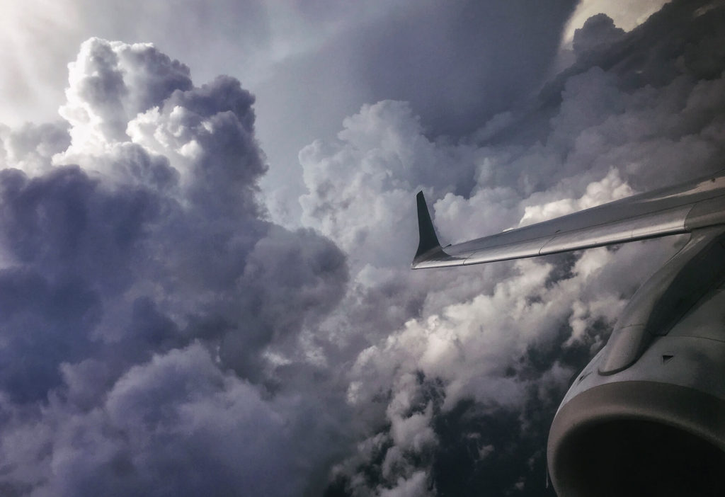Turbulente Flugrouten - Auf welchen Flugstrecken gibt es am häufigsten Turbulenzen