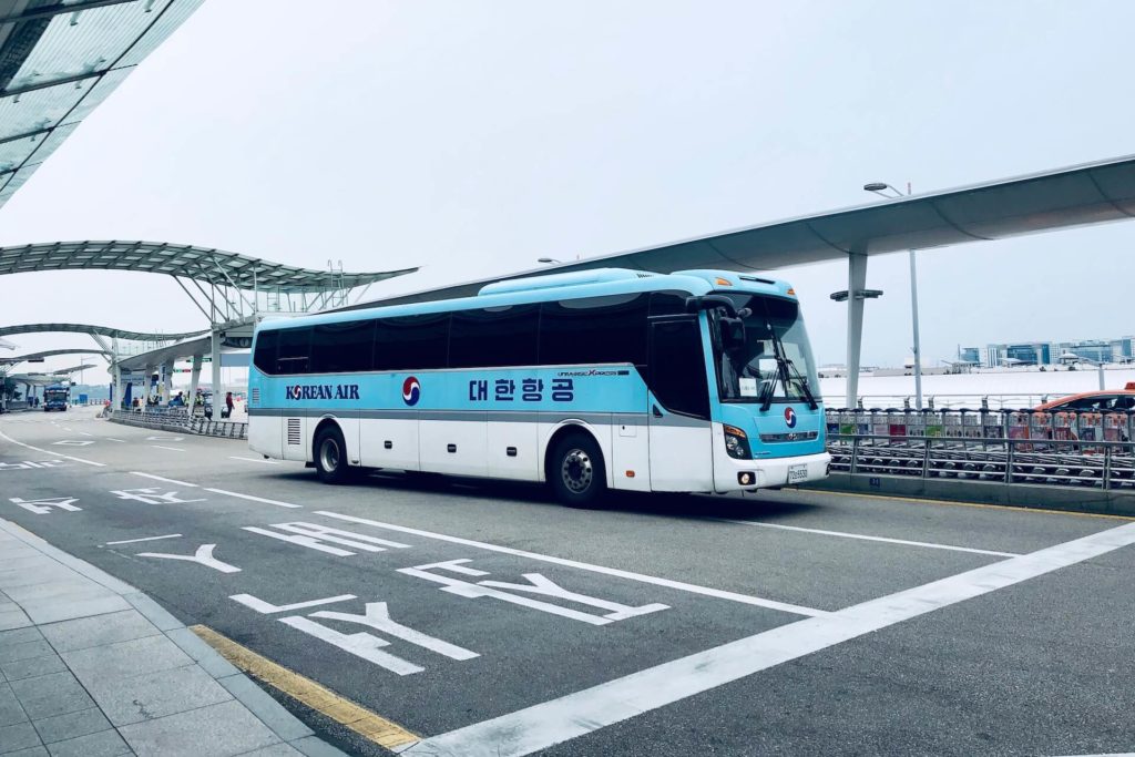 Flughafentransfer Seoul Incheon in die Stadt - Bus, Zug, Taxi