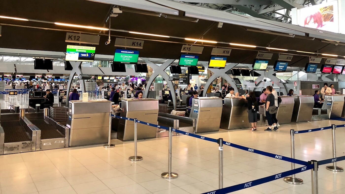 Singapore Airlines Check-In Bangkok