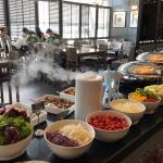 Coral Executive Lounge Phuket International Essensauswahl