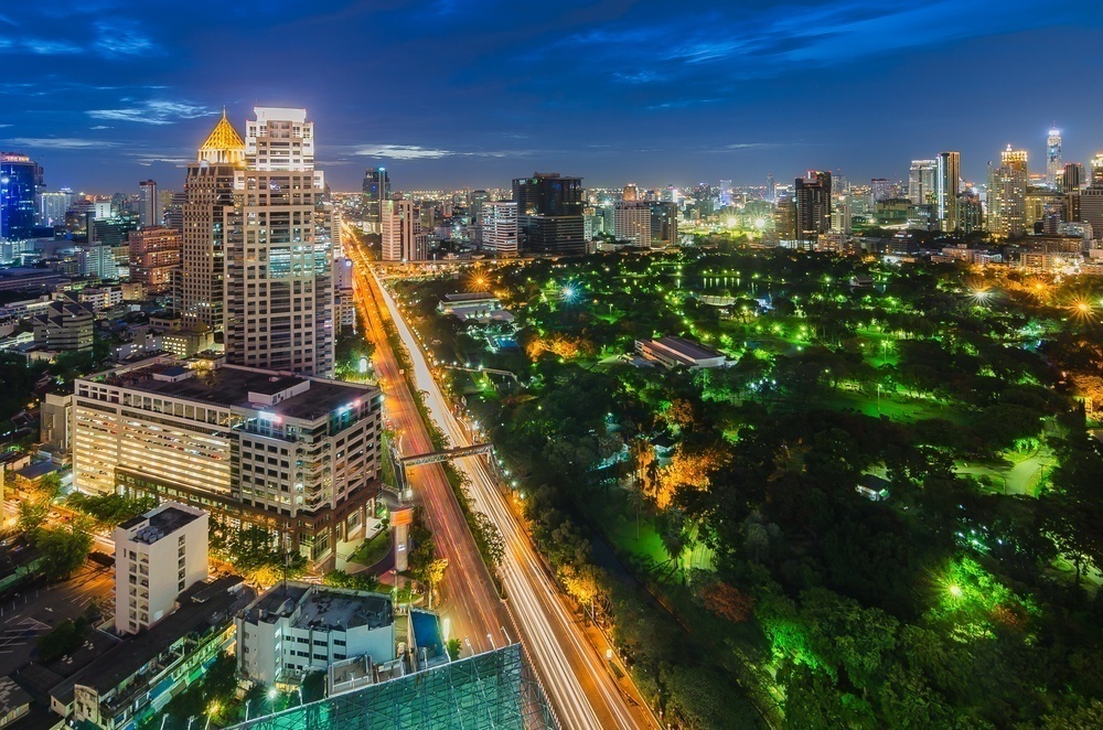 Lumpini Park Bangkok - Airguru.de