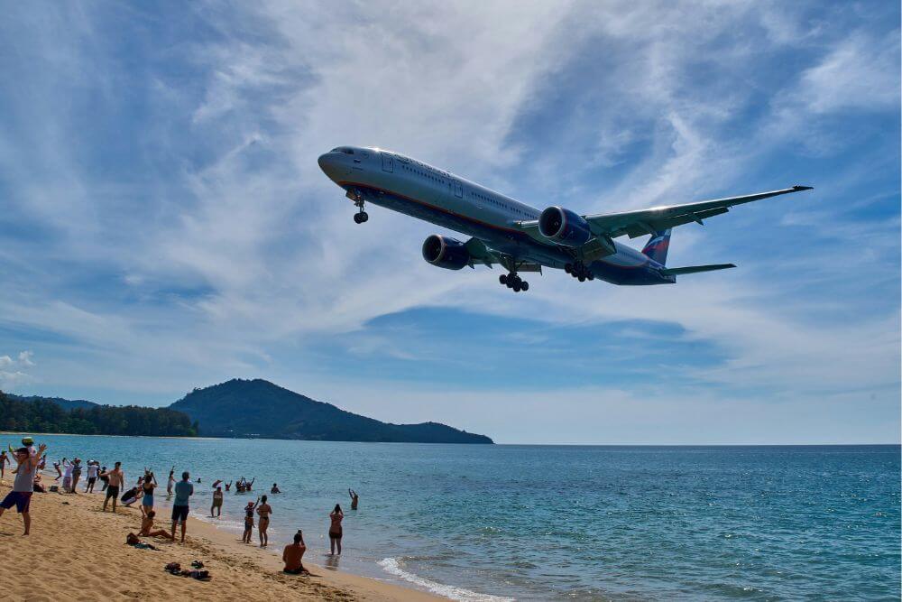 Phuket Flughafen Landeanflug